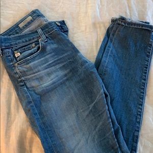AG JEANS. “The NIKKI” size 27